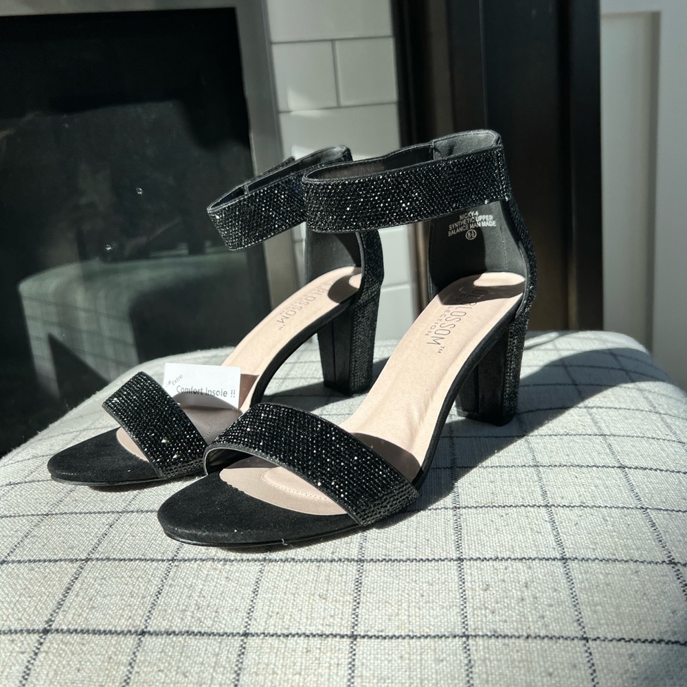 Never worn, black sparkly heels!